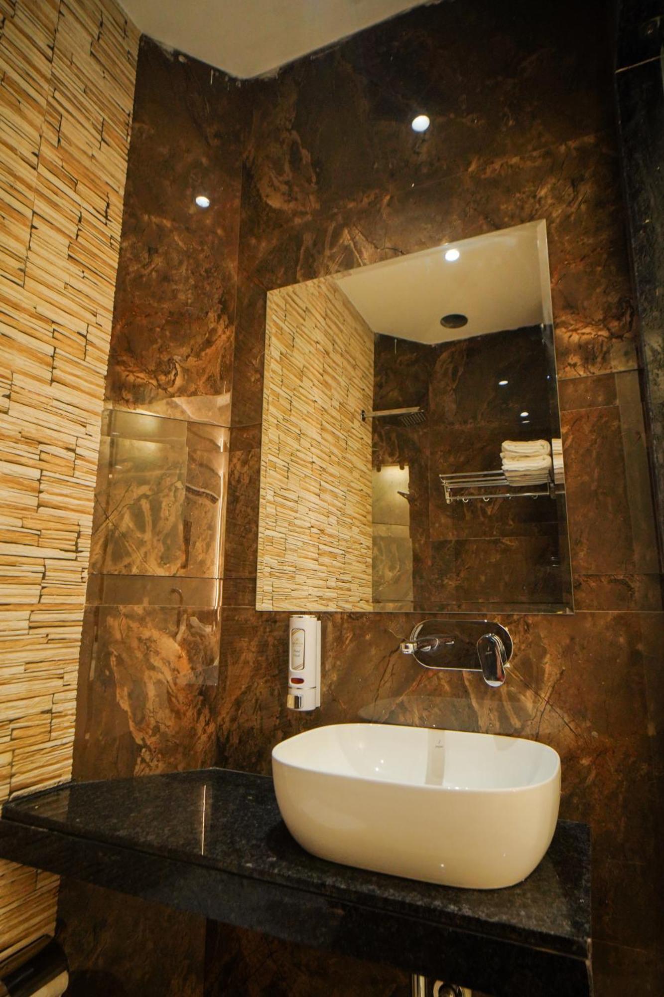 Hotel Ammison Inn & Suites Amritsar Luaran gambar